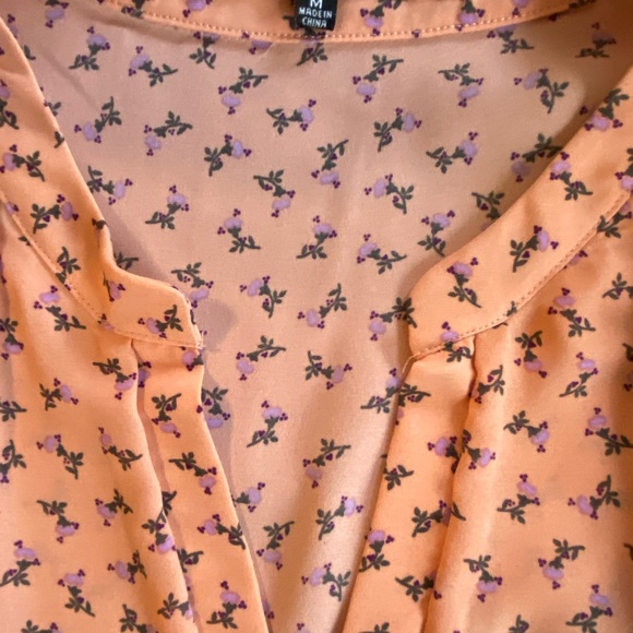 Women’s top - Picture 3 of 3